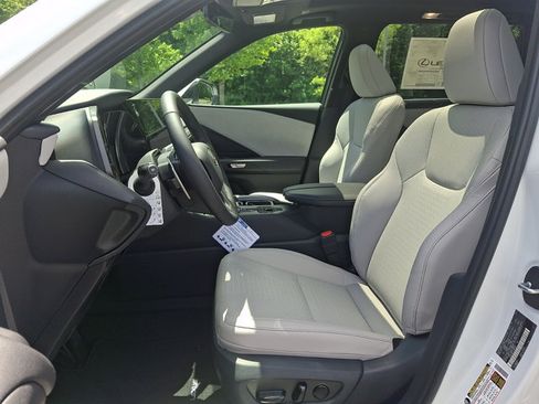 New 2026 Lexus TX 350 AWD image 9