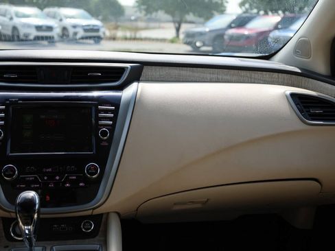 Used 2020 Nissan Murano SL w/ Moonroof Package AWD/4WD image 25