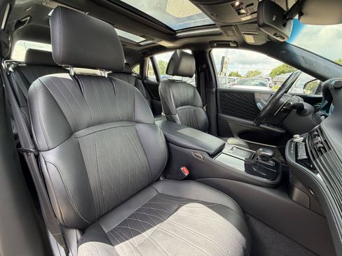 Used 2019 Lexus LS 500 RWD image 40