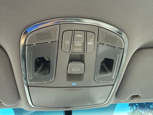 Used 2015 Hyundai Sonata Limited w/ Option Group 05 FWD image 24