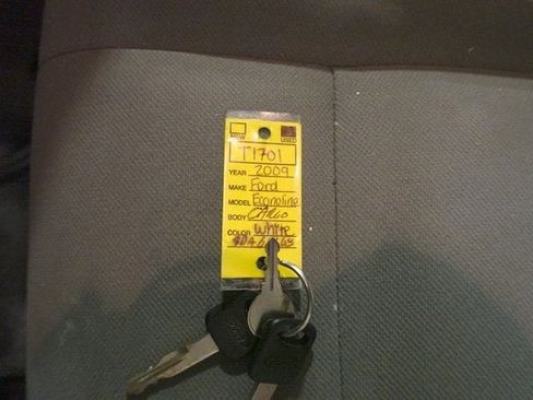 Used 2009 Ford E-350 and Econoline 350 Super Duty image 24