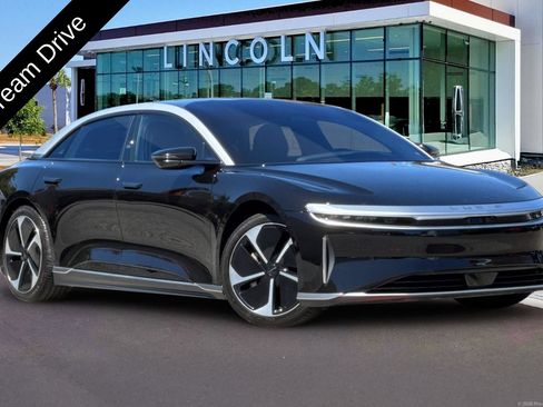 Used 2023 Lucid Air Touring AWD/4WD image 2
