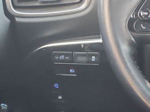 Used 2022 Toyota Prius Prime XLE image 13