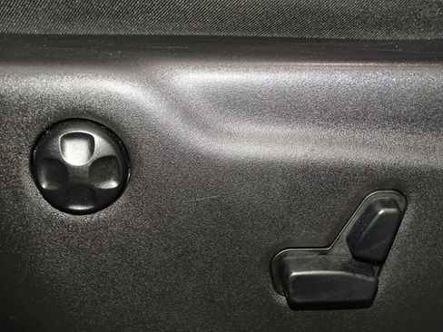 Used 2021 Jeep Grand Cherokee Limited image 22