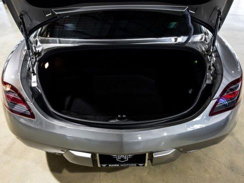 Used 2011 Mercedes-Benz SLS AMG Coupe image 33
