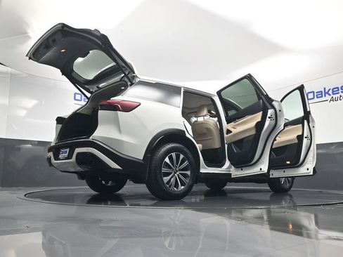 Used 2023 INFINITI QX60 Pure image 62