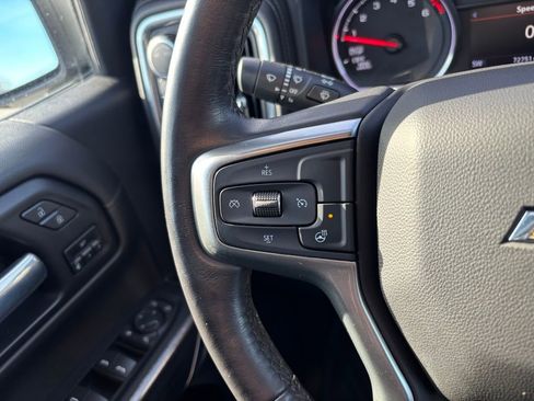 Used 2021 Chevrolet Silverado 1500 LTZ image 32