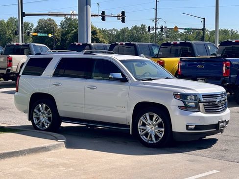 Used 2016 Chevrolet Tahoe LTZ AWD/4WD image 7
