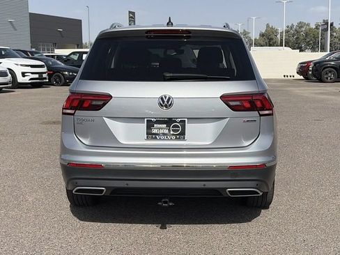 Used 2021 Volkswagen Tiguan SEL AWD/4WD image 7