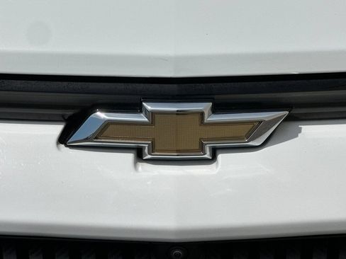 Certified 2024 Chevrolet Equinox EV LT w/ LPO, Trailering Package AWD/4WD image 38