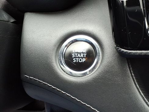 Used 2023 Toyota Highlander XSE image 22