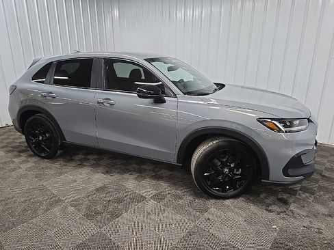 Used 2024 Honda HR-V Sport image 1