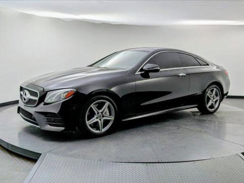 Used 2018 Mercedes-Benz E 400 4MATIC Coupe image 2