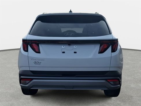 Certified 2025 Hyundai Tucson SEL image 6