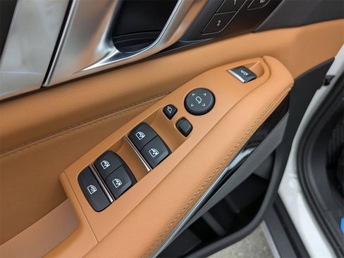 New 2026 BMW X5 xDrive40i image 12