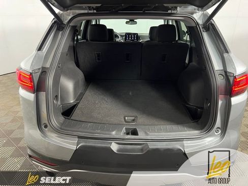 Used 2023 Chevrolet Blazer LT w/ Convenience Package FWD image 24