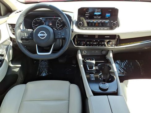 Certified 2023 Nissan Rogue SL w/ SL Premium Package AWD/4WD image 16