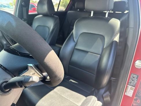 Used 2022 Kia Sportage Nightfall Edition FWD image 10