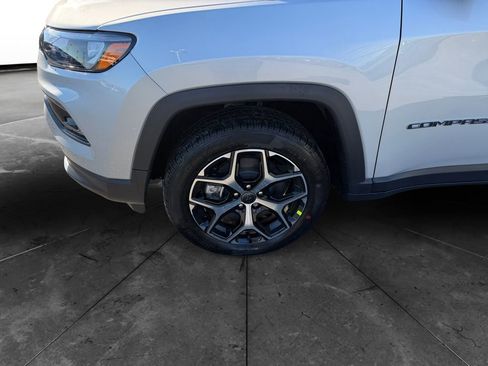 New 2026 Jeep Compass Limited w/ Sun, Sound & Navigation Group image 14