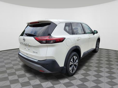 Certified 2022 Nissan Rogue SV AWD/4WD image 4