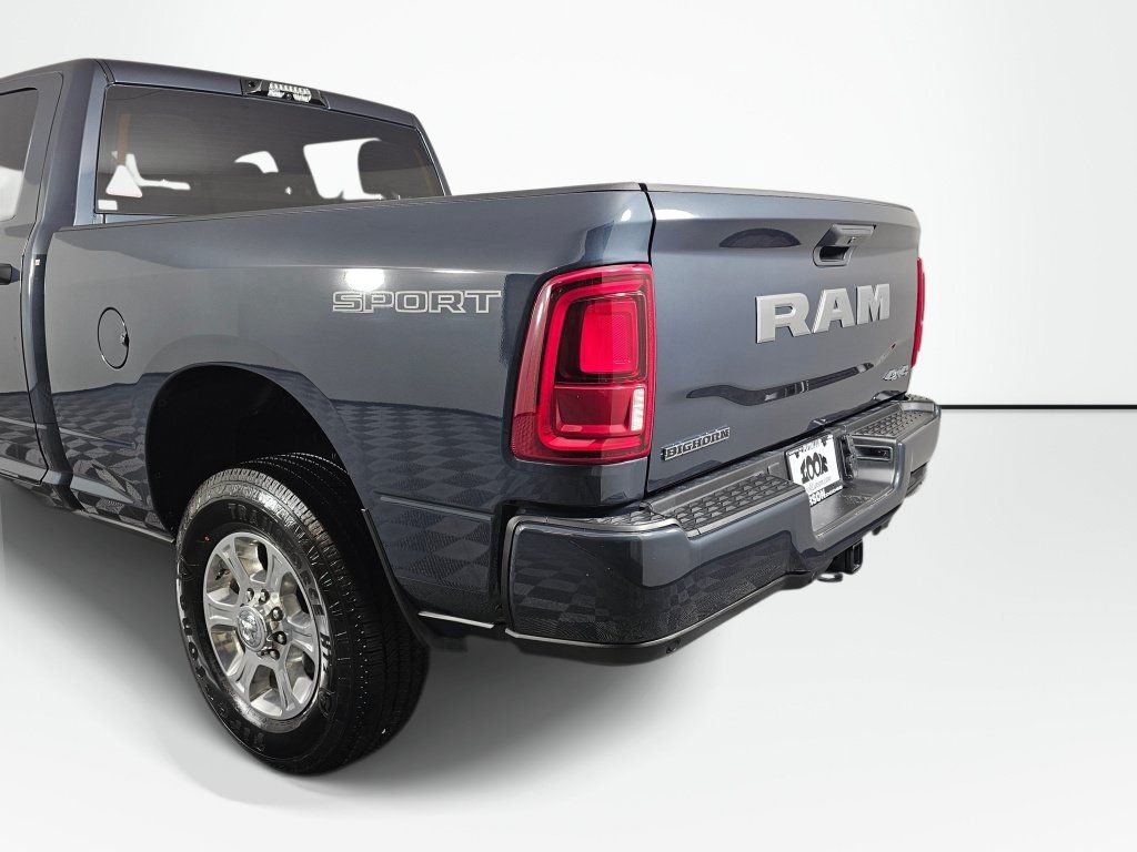 New 2026 RAM 3500 Big Horn AWD/4WD image 16