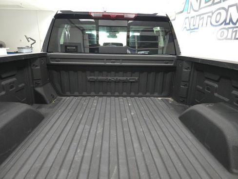 Used 2024 GMC Sierra 1500 Denali image 8