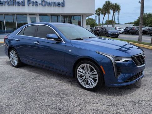 Used 2020 Cadillac CT4 Premium Luxury RWD image 2