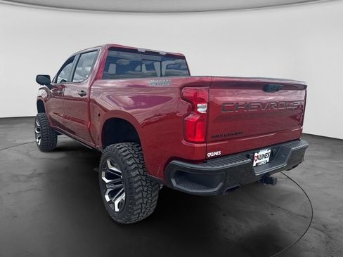 Used 2024 Chevrolet Silverado 1500 LT Trail Boss w/ LT Trail Boss Premium Package AWD/4WD image 13