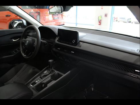 Certified 2023 Honda Accord EX image 23