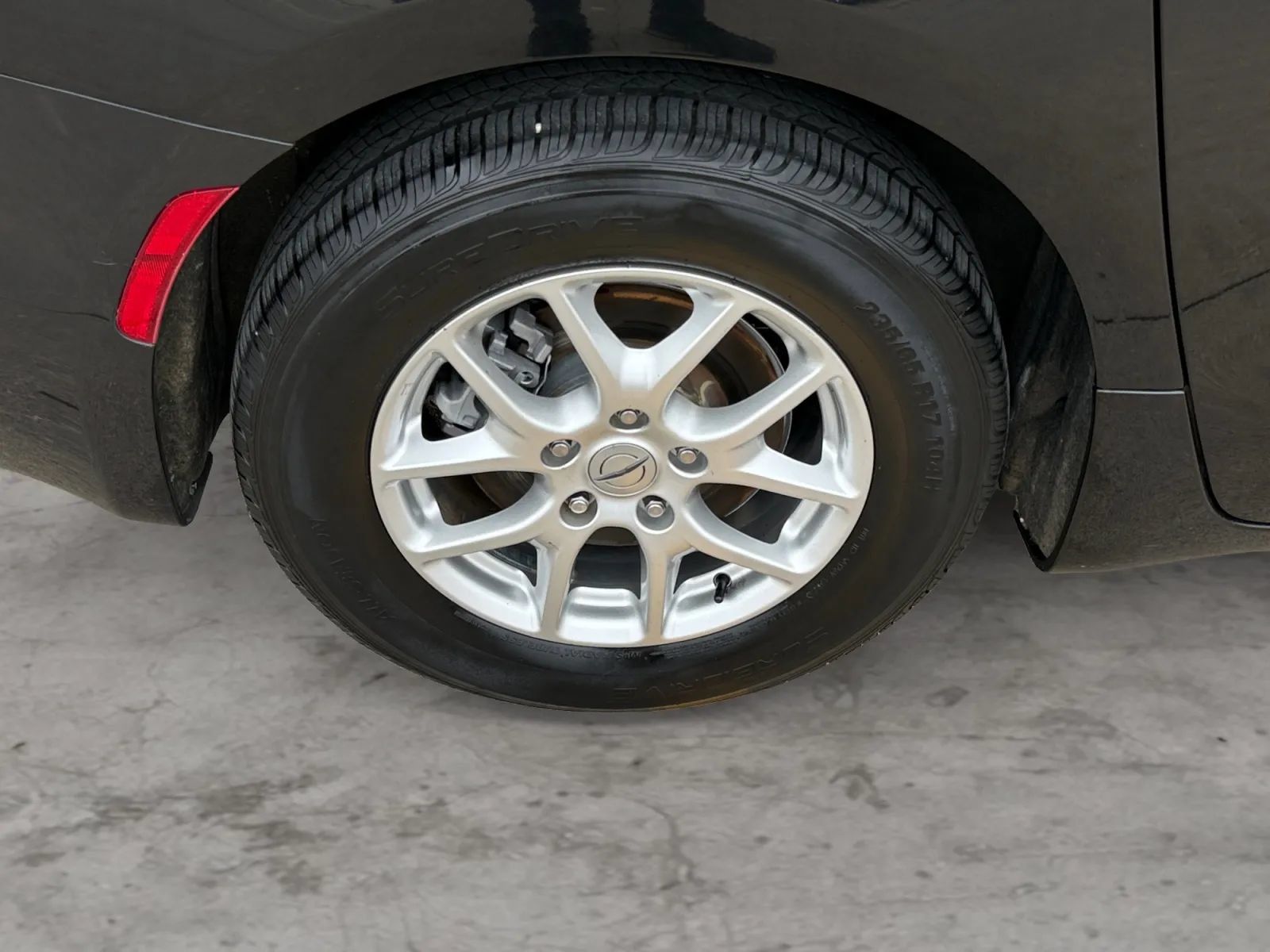 Used 2023 Chrysler Pacifica Touring-L FWD image 44