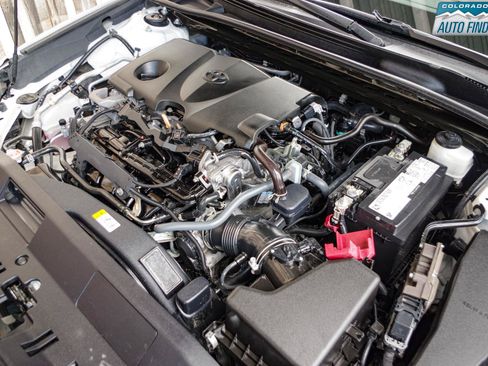 Used 2022 Toyota Camry XSE FWD image 27