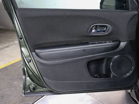 Used 2018 Honda HR-V EX image 22