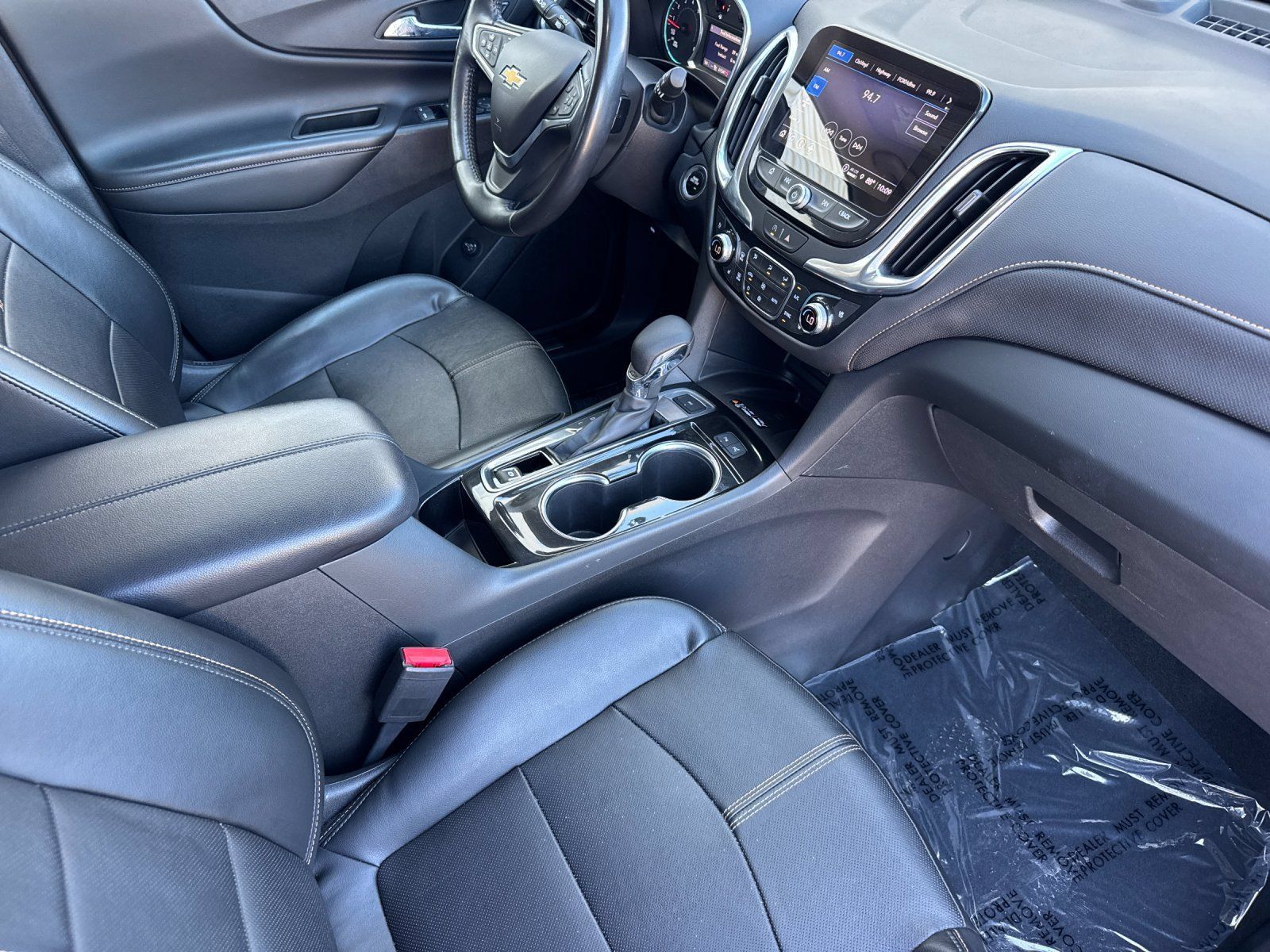 Used 2022 Chevrolet Equinox Premier AWD/4WD image 18