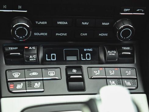 Used 2025 Porsche 718 Boxster GTS image 21