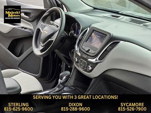 Used 2022 Chevrolet Equinox LT image 32