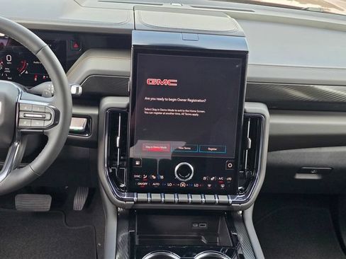 New 2026 GMC Yukon AT4 w/ AT4 Premium Package AWD/4WD image 15