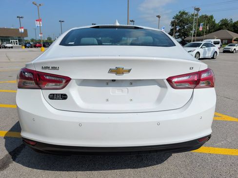 Used 2022 Chevrolet Malibu LT FWD image 6