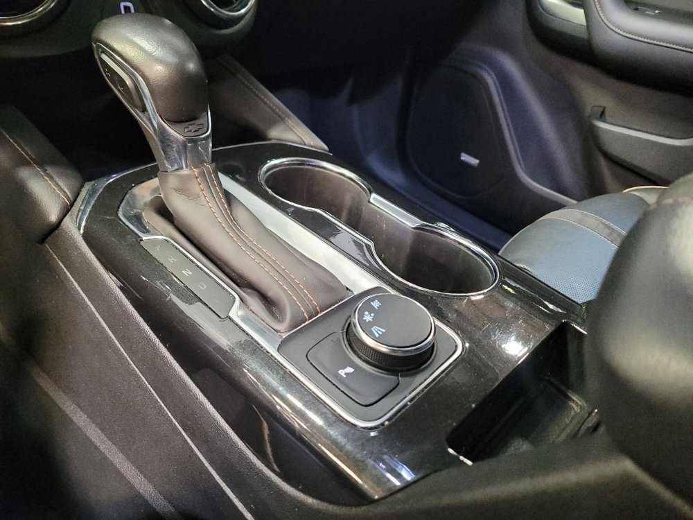 Used 2020 Chevrolet Blazer Premier FWD image 26