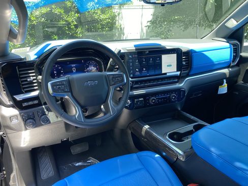 New 2025 Chevrolet Silverado 2500 LTZ w/ Trail Boss Package AWD/4WD image 38