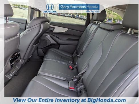 Used 2023 Acura MDX FWD w/ Technology Package image 18