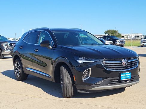 Used 2023 Buick Envision Essence image 3
