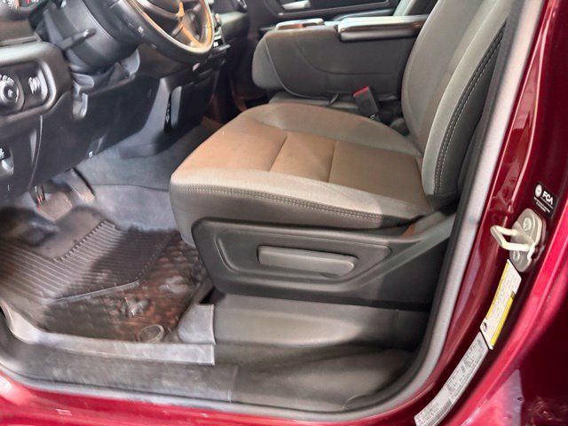 Used 2024 RAM 1500 Big Horn AWD/4WD image 19