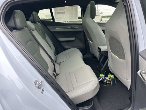 New 2026 Volvo EX30 Plus image 19