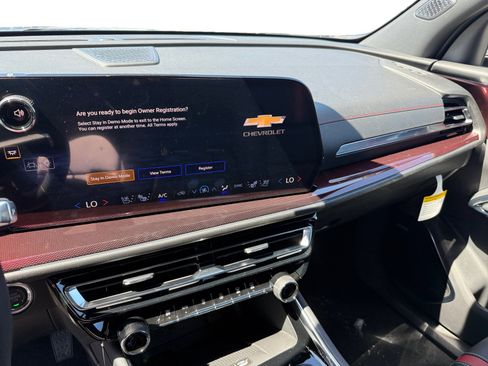 New 2026 Chevrolet Traverse RS AWD/4WD image 12