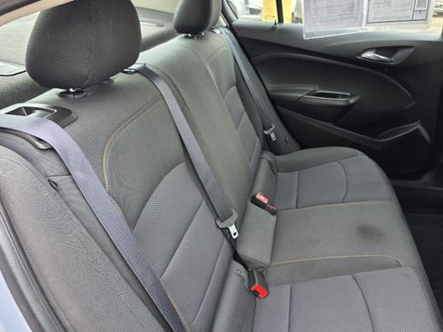 Used 2018 Chevrolet Cruze LS FWD image 23