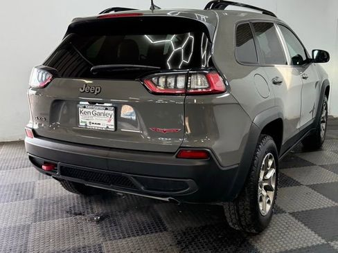 Certified 2022 Jeep Cherokee Trailhawk w/ Technology Group B image 12