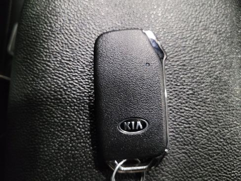 Used 2021 Kia Forte GT-Line w/ GT-Line Premium Package FWD image 32