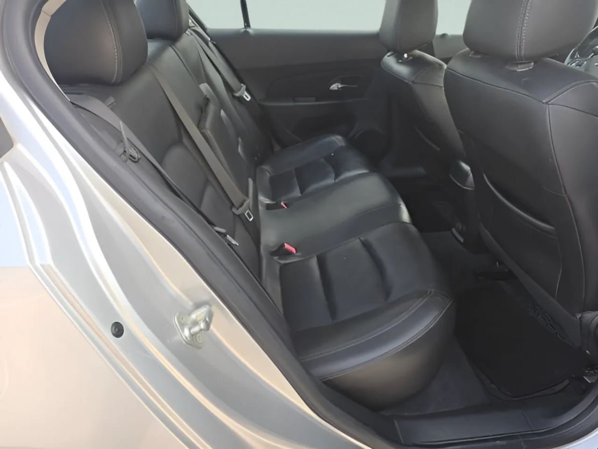 Used 2012 Chevrolet Cruze LT FWD image 21