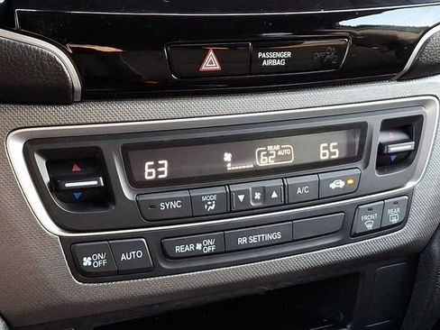 Certified 2023 Honda Ridgeline Sport image 17