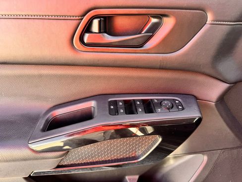 Used 2024 MAZDA CX-90 3.3 Turbo w/ Premium Package image 17